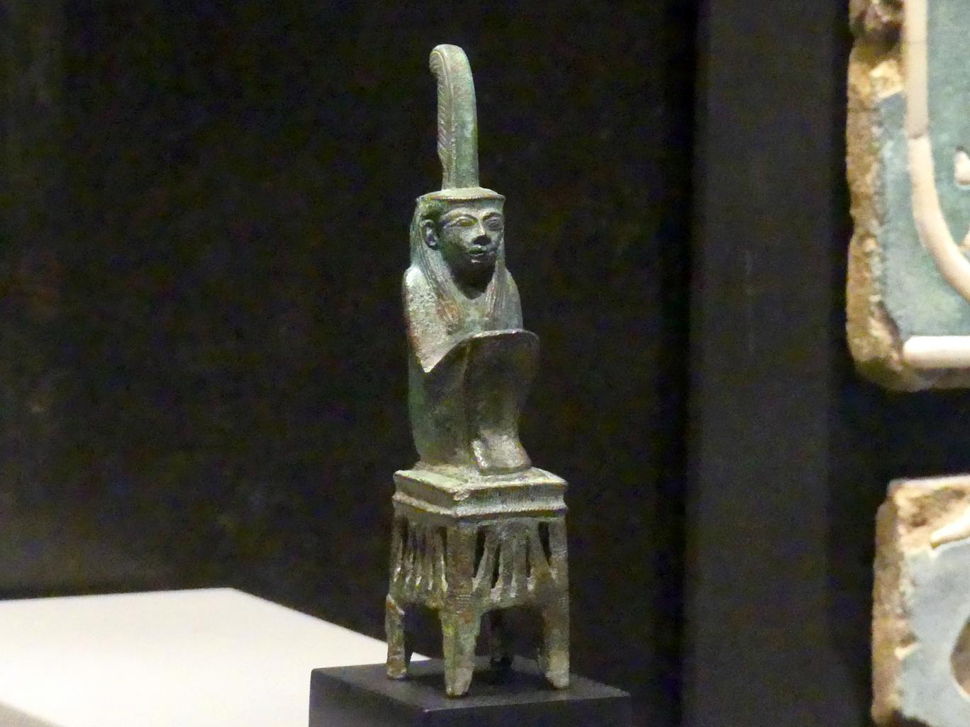 Statuette der Göttin Maat, Spätzeit, 360 - 342 v. Chr., 800 - 500 v. Chr., Bild 3/4