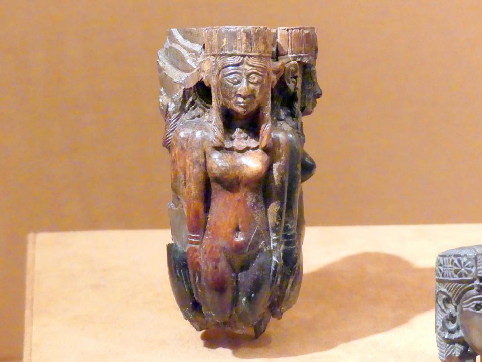 Griff, bestehend aus vier Aktskulpturen, Neuassyrisches Großreich, 1500 - 600 v. Chr., 800 - 700 v. Chr., Bild 1/2