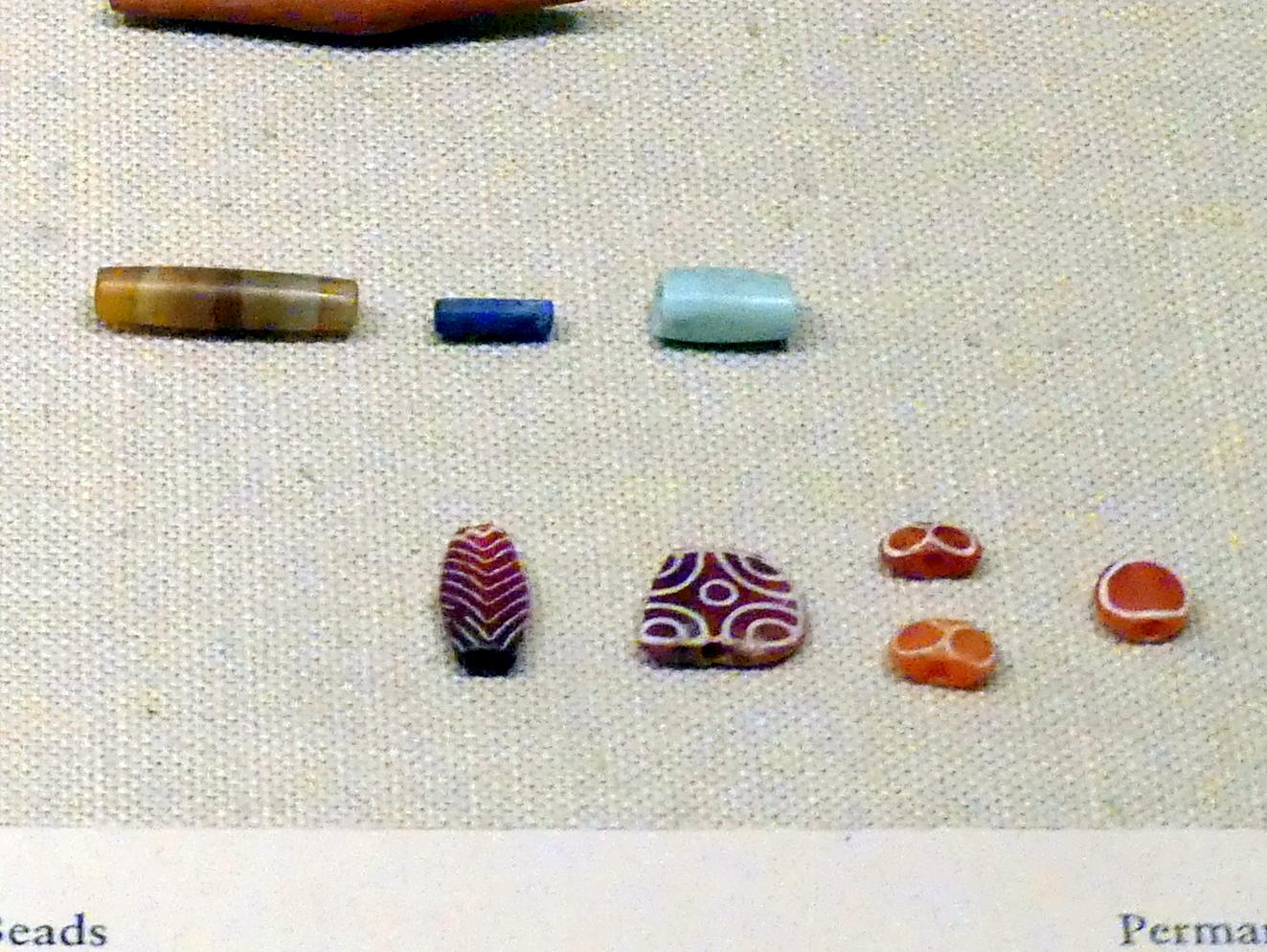 Perlen, Harappan 3, 2600 - 1900 v. Chr., 2600 - 1900 v. Chr., Bild 1/3