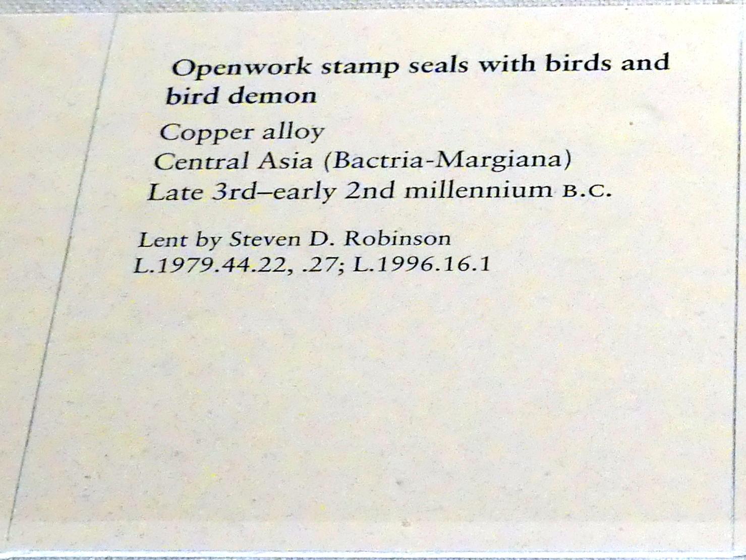 Durchbrochene Stempel mit Vögeln und Dämonen, 2200 - 1800 v. Chr., Bild 2/2
