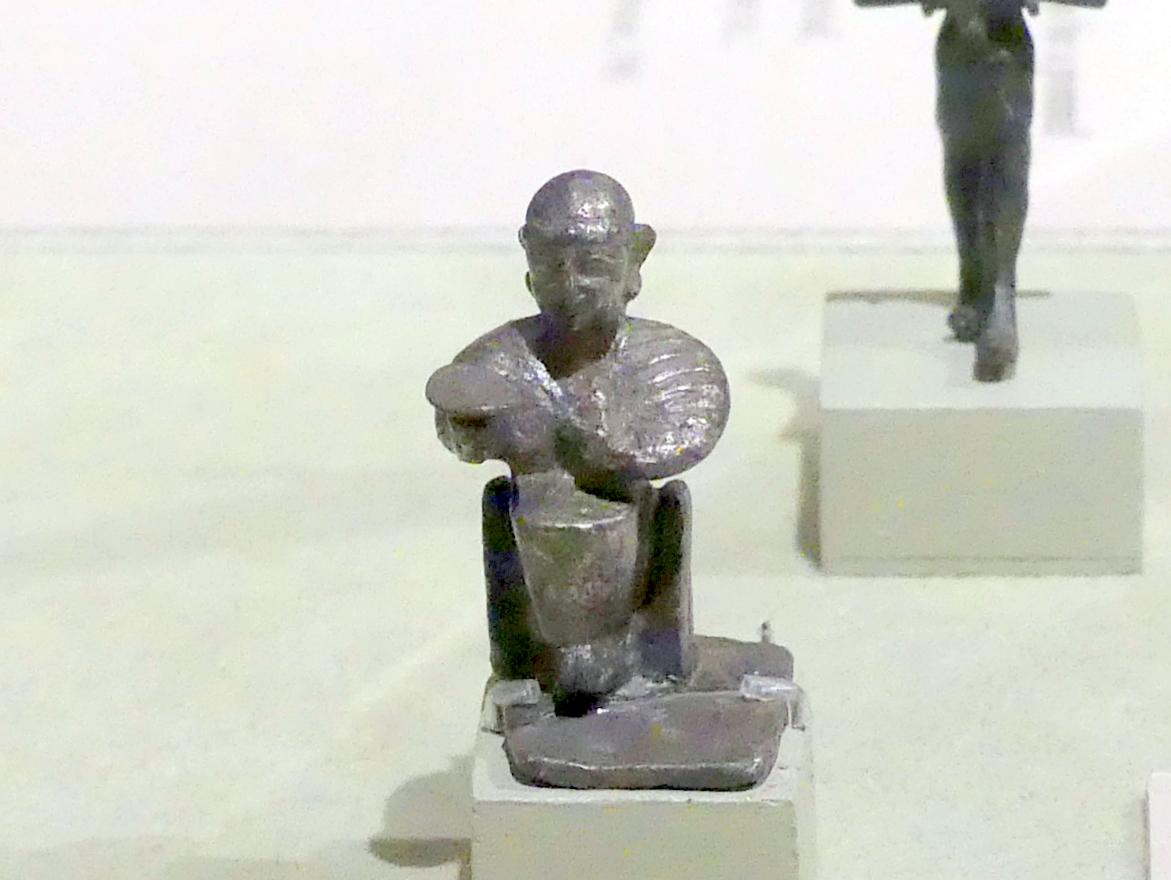 Sitzende Frau, 1500 - 1200 v. Chr.