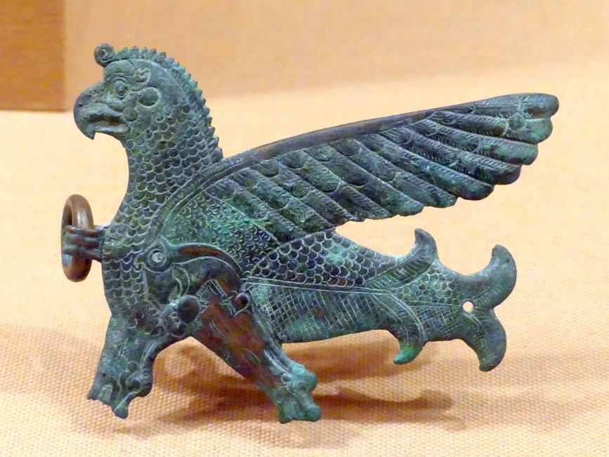 Gürtelverzierung in Form eines Vogeldämons, 720 - 600 v. Chr., Bild 1/2
