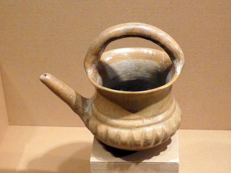 Gießkanne mit Korbgriff, Eisenzeit II, 1000 - 700 v. Chr., 900 - 800 v. Chr.