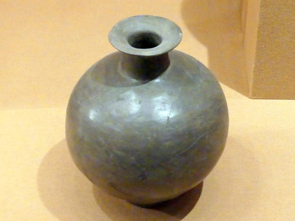 Kugelförmiger Krug, Mittlere Bronzezeit, 3000 - 1300 v. Chr., 3000 - 2250 v. Chr.
