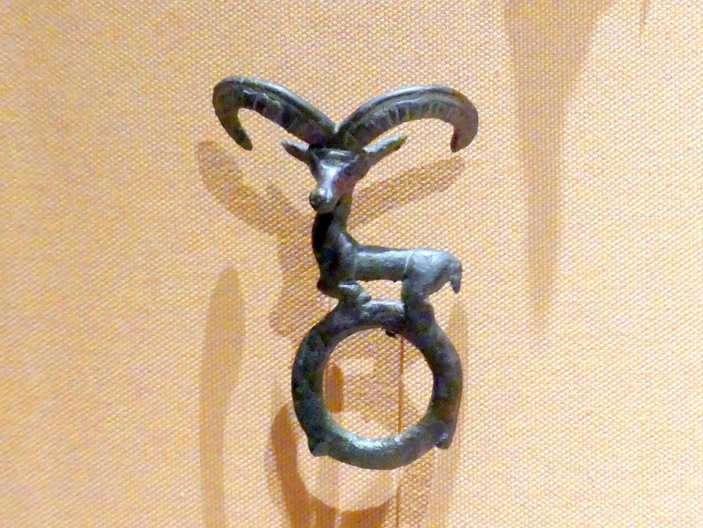 Zügelring, Eisenzeit, 1200 - 1 v. Chr., 800 - 600 v. Chr.