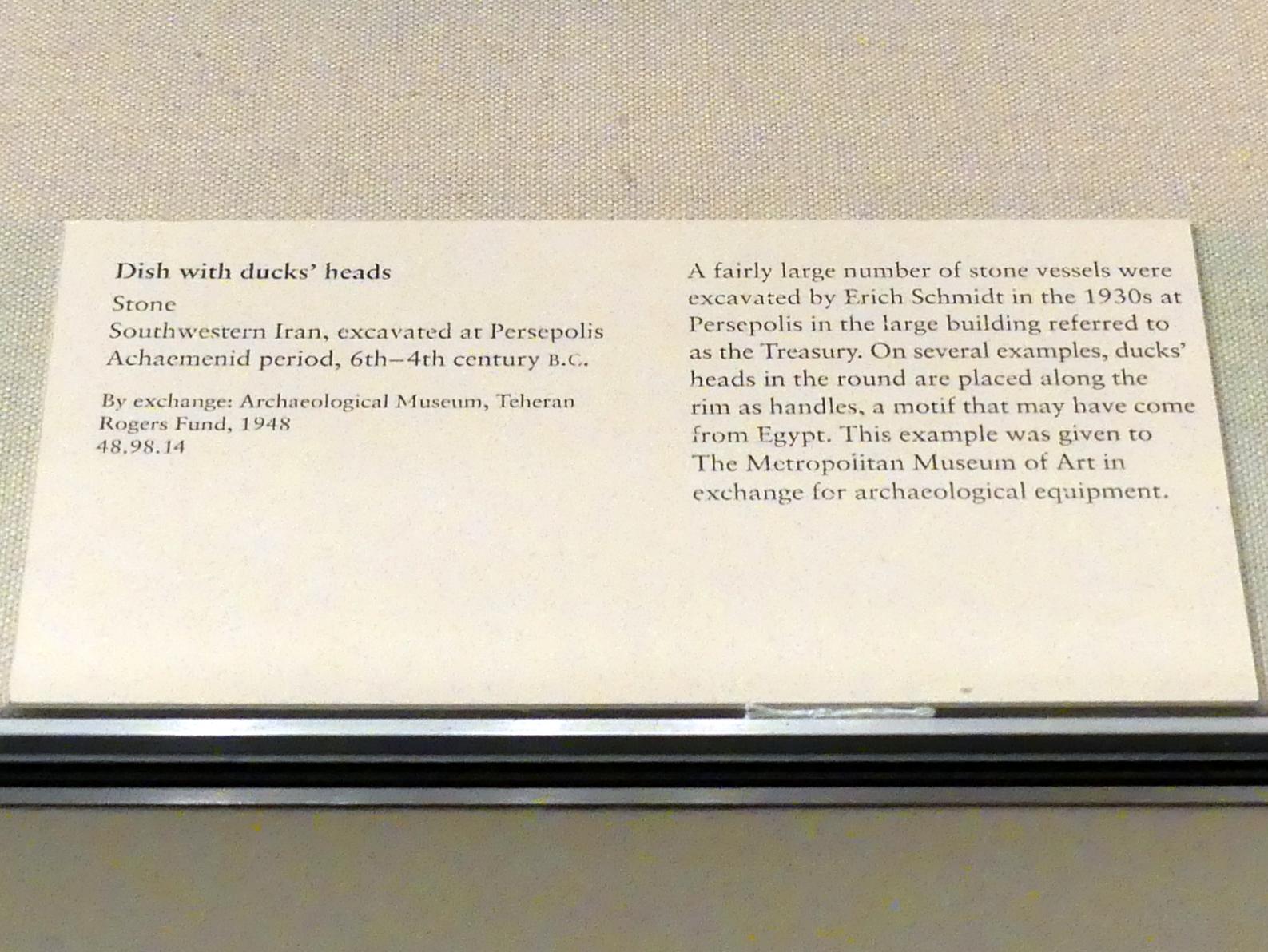 Schale mit Entenköpfen, Altpersisches Reich, 600 - 300 v. Chr., 600 - 300 v. Chr., Bild 2/2