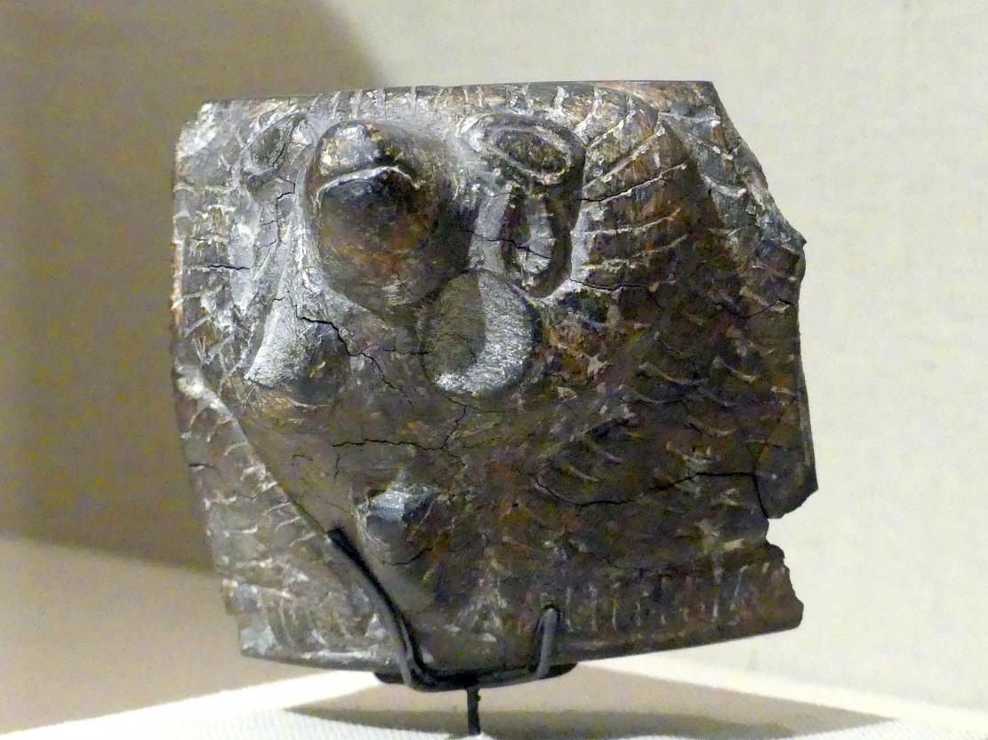 Schüsselfragment mit Widderkopf, 2000 - 1800 v. Chr., Bild 2/3