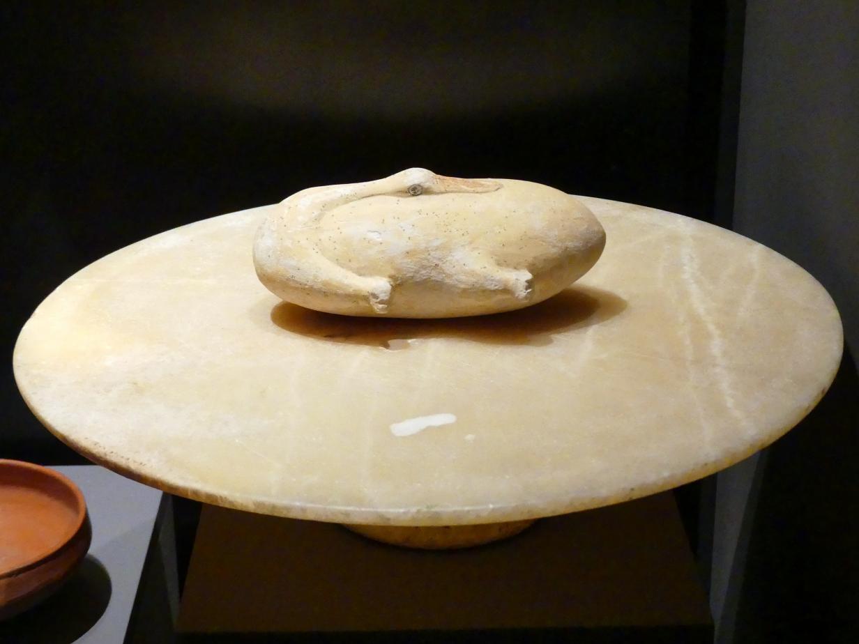 Opferplatte mit Ständer, Altes Reich, Undatiert, 2700 - 2150 v. Chr.