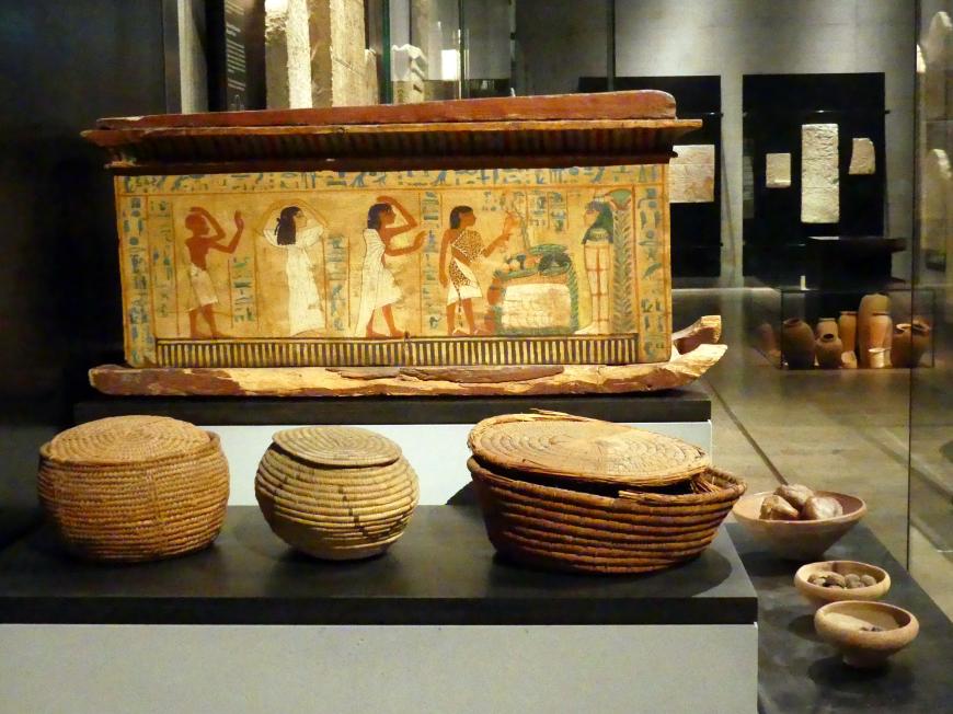 Ausstattung eines Kindergrabes, 19. Dynastie, 953 - 887 v. Chr., 1220 v. Chr., Bild 2/8