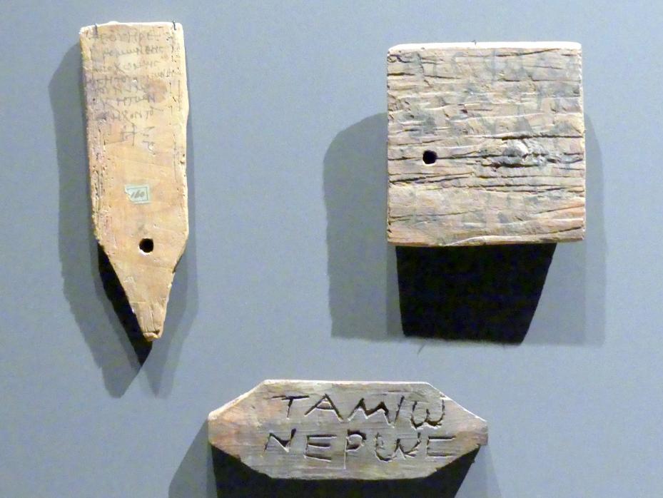 Drei Etiketten zur Kennzeichnung einer Mumie, 200 v. Chr. - 600 n. Chr.