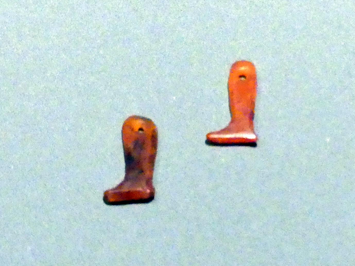 Amulette in Form von Fingern, Beinen, Herzen, Spätzeit, 360 - 342 v. Chr., 600 - 300 v. Chr., Bild 2/4