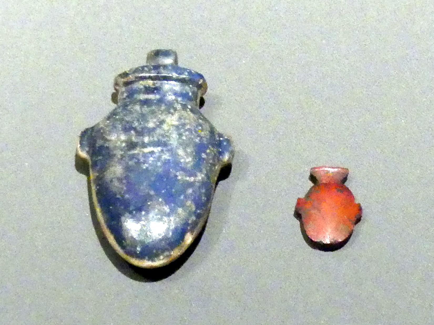 Amulette in Form von Fingern, Beinen, Herzen, Spätzeit, 360 - 342 v. Chr., 600 - 300 v. Chr., Bild 3/4