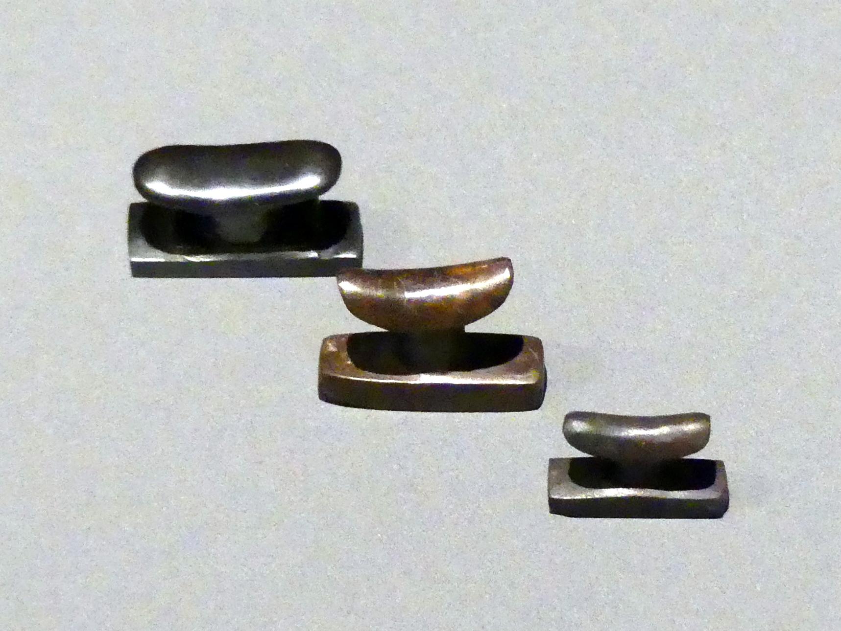Amulette in Form von Kopfstützen, Spätzeit, 360 - 342 v. Chr., 600 - 300 v. Chr., Bild 2/3