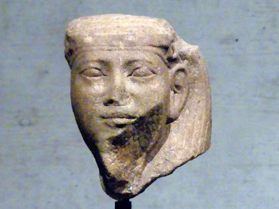 Kopf einer Figur des Gottes Sopdu, 12. Dynastie, 1678 - 1634 v. Chr., 1950 - 1900 v. Chr., Bild 1/3