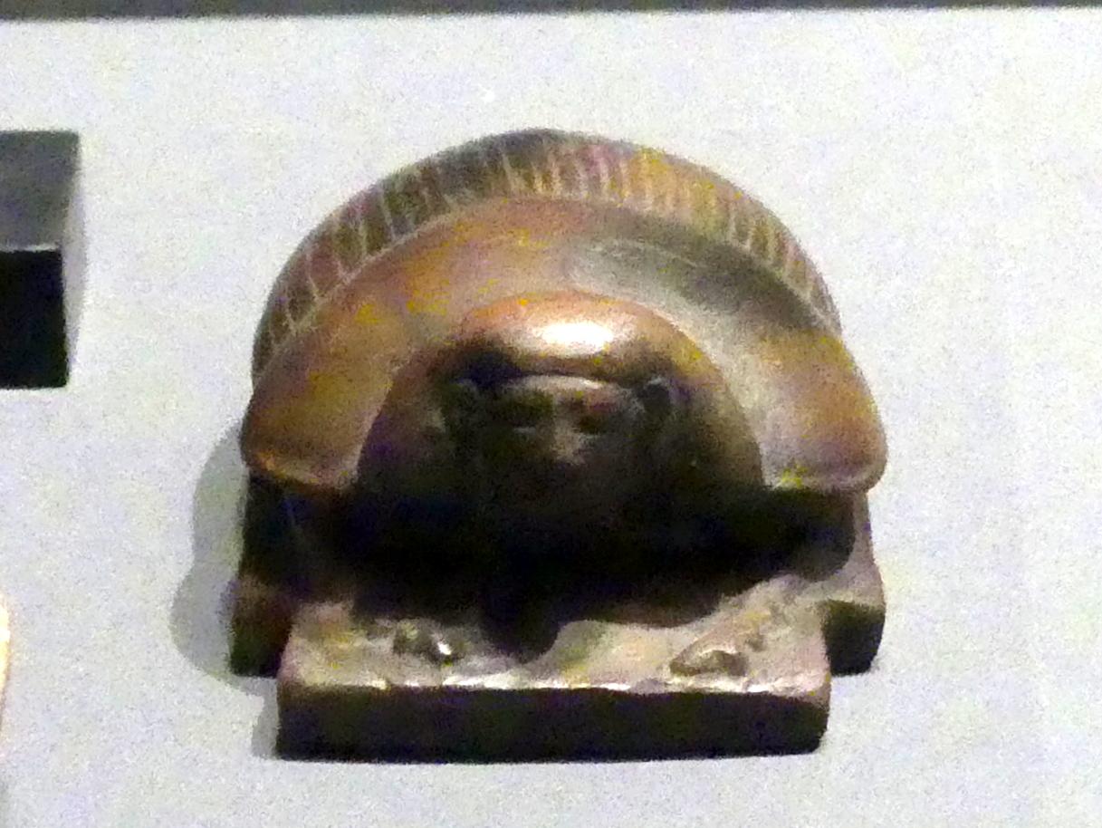 Herzskarabäus mit Menschenkopf, Symbol des verklärten Verstorbenen, 19. Dynastie, 966 - 859 v. Chr., 1290 - 1200 v. Chr.