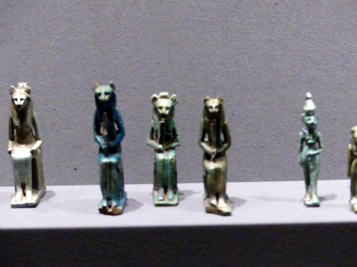 Amulette und Figuren von löwenköpfigen Göttinnen, 900 - 100 v. Chr., Bild 3/7