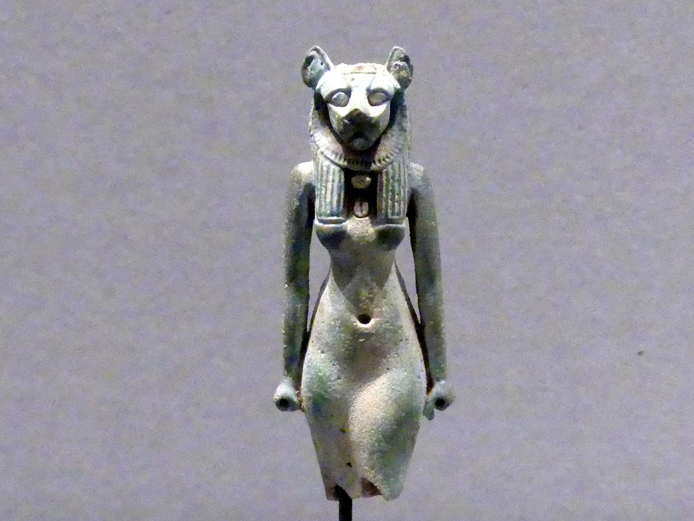 Amulette und Figuren von löwenköpfigen Göttinnen, 900 - 100 v. Chr., Bild 6/7