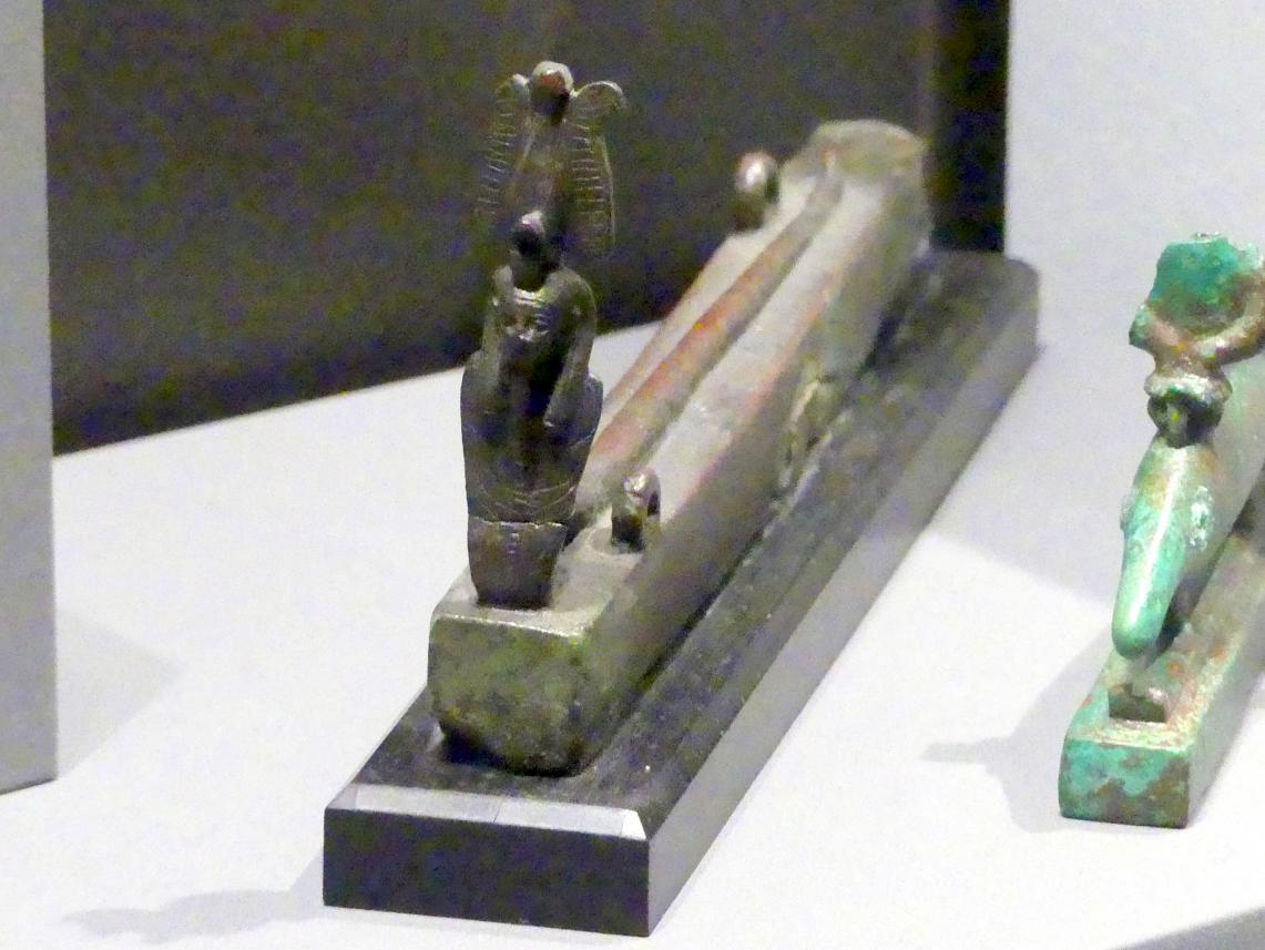 Gott Atum in Gestalt eines Aals mit Menschenkopf und Atefkrone, Spätzeit, 664 - 332 v. Chr., 600 - 400 v. Chr.