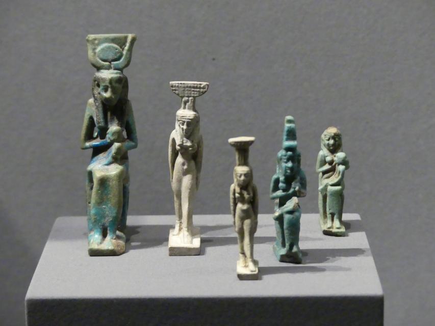Stehende Nephthys, Schwestern des Osiris, Undatiert