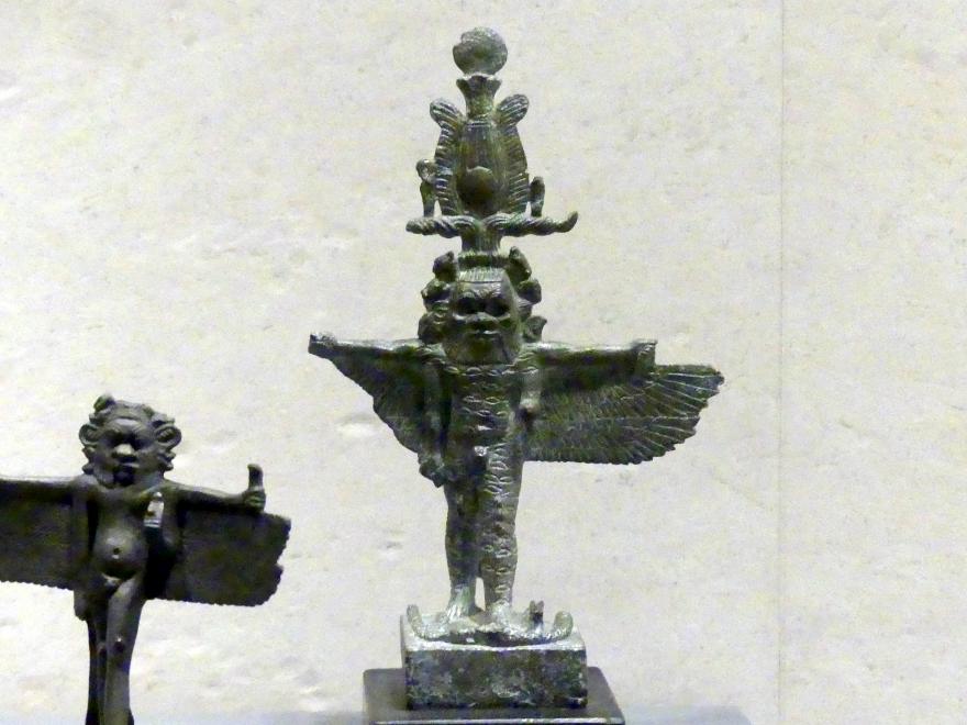 Zwei Figuren des pantheistischen Bes, Ptolemäische Zeit, 400 v. Chr. - 1 n. Chr., 300 - 1 v. Chr., Bild 3/4