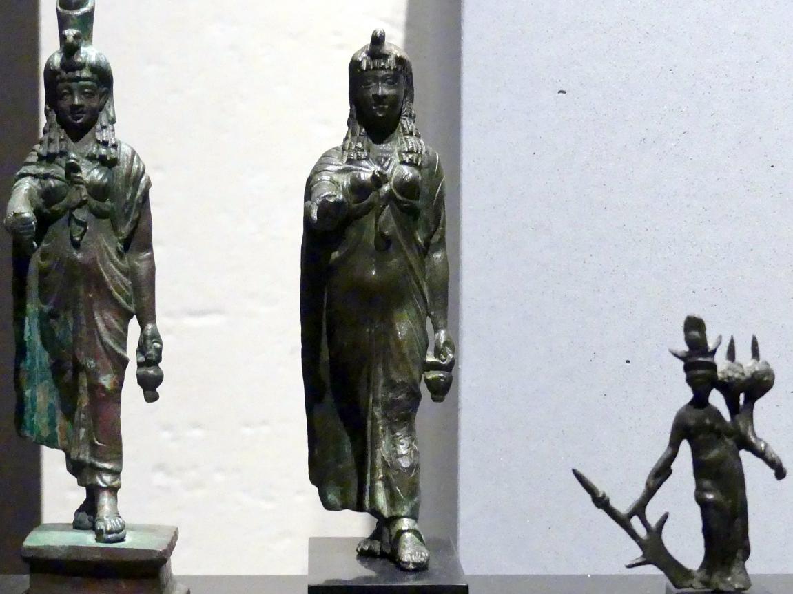 Figuren der Göttin Isis, der Zauberreichen, Römische Kaiserzeit, 27 v. Chr. - 54 n. Chr., 1 - 200, Bild 2/3