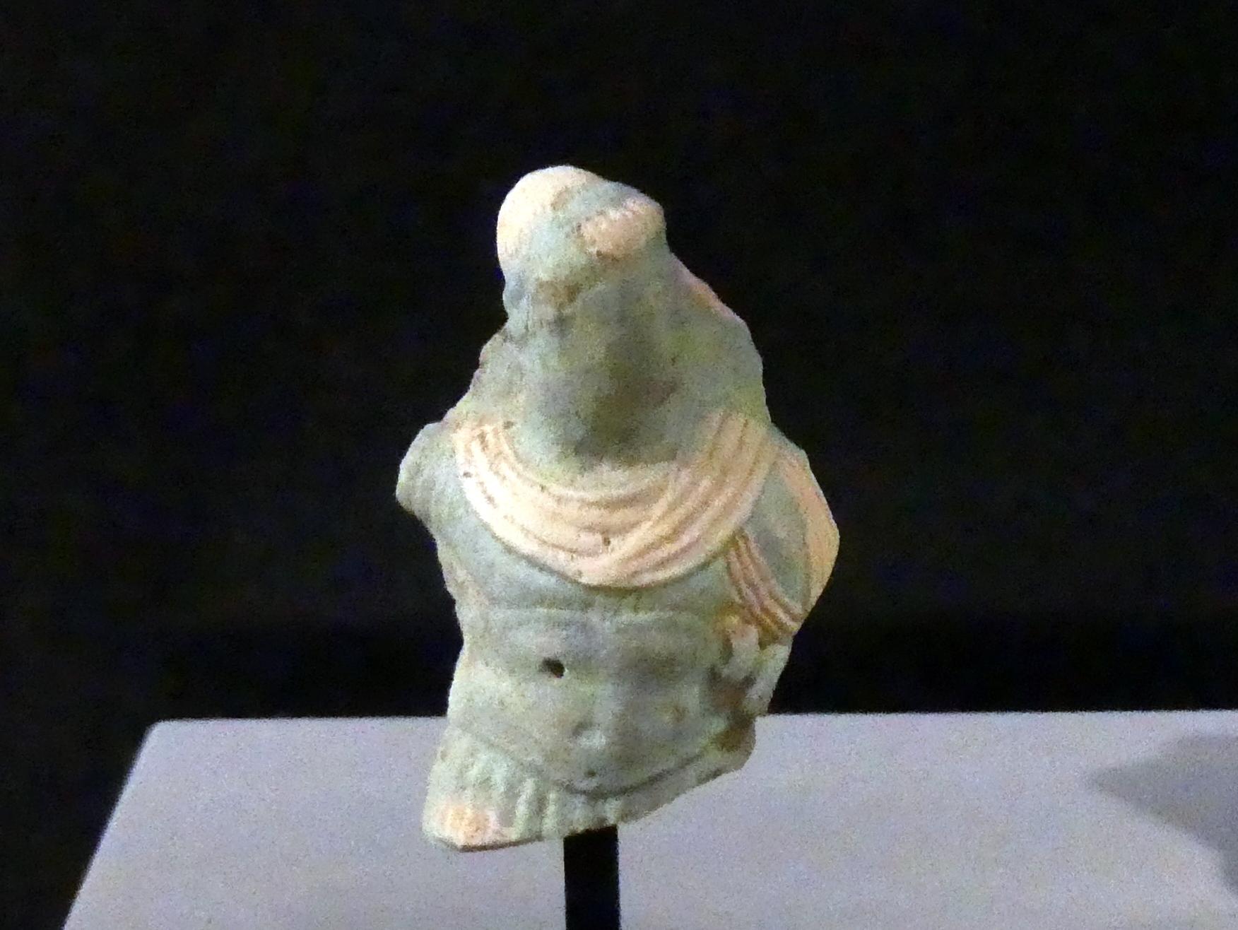 Fragment eines reliefierten Gefäßes mit Darstellung eines ptolemäischen Herrschers, Ptolemäische Zeit, 400 v. Chr. - 1 n. Chr., 300 - 100 v. Chr.