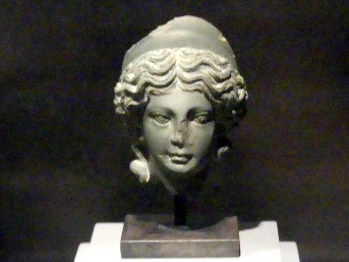Kopf einer Statue der Göttin Isis, Römische Kaiserzeit, 27 v. Chr. - 54 n. Chr., 200