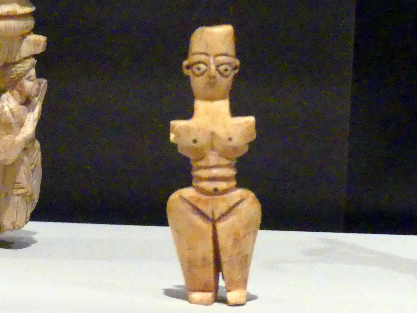 Weibliche Figur, Koptische Zeit, 200 - 800, 500 - 800