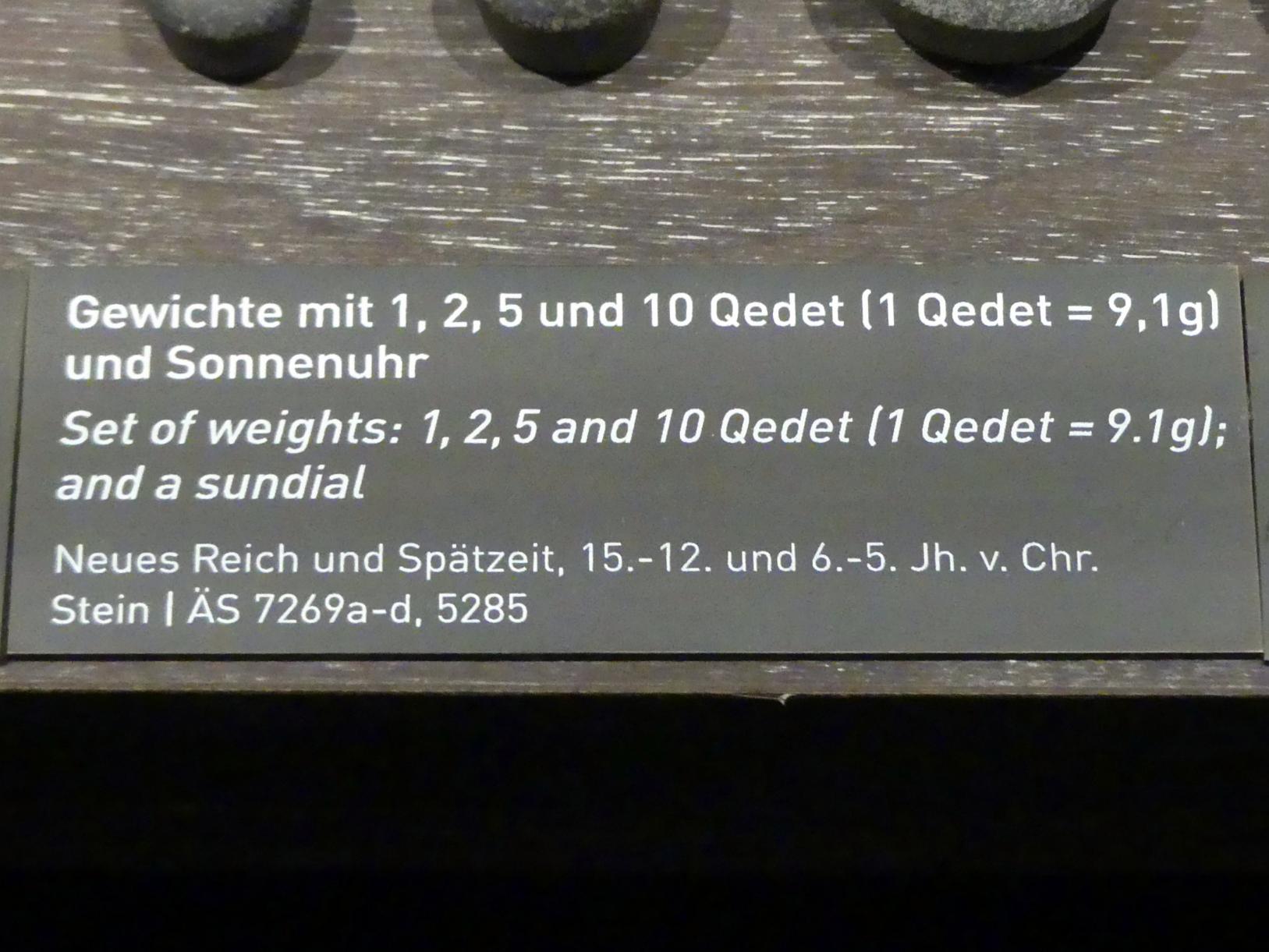 Gewichte mit 1, 2, 5 und 10 Qedet (1 Qedet = 9,1g), Neues Reich, 953 - 887 v. Chr., 1500 - 1100 v. Chr., Bild 2/2