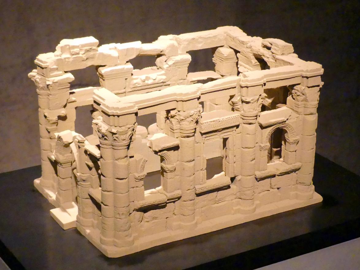 Modell der Hathor-Kapelle Naga, erstellt aus Daten eines 3D-Streiflicht-Scans, 2015, Bild 2/3