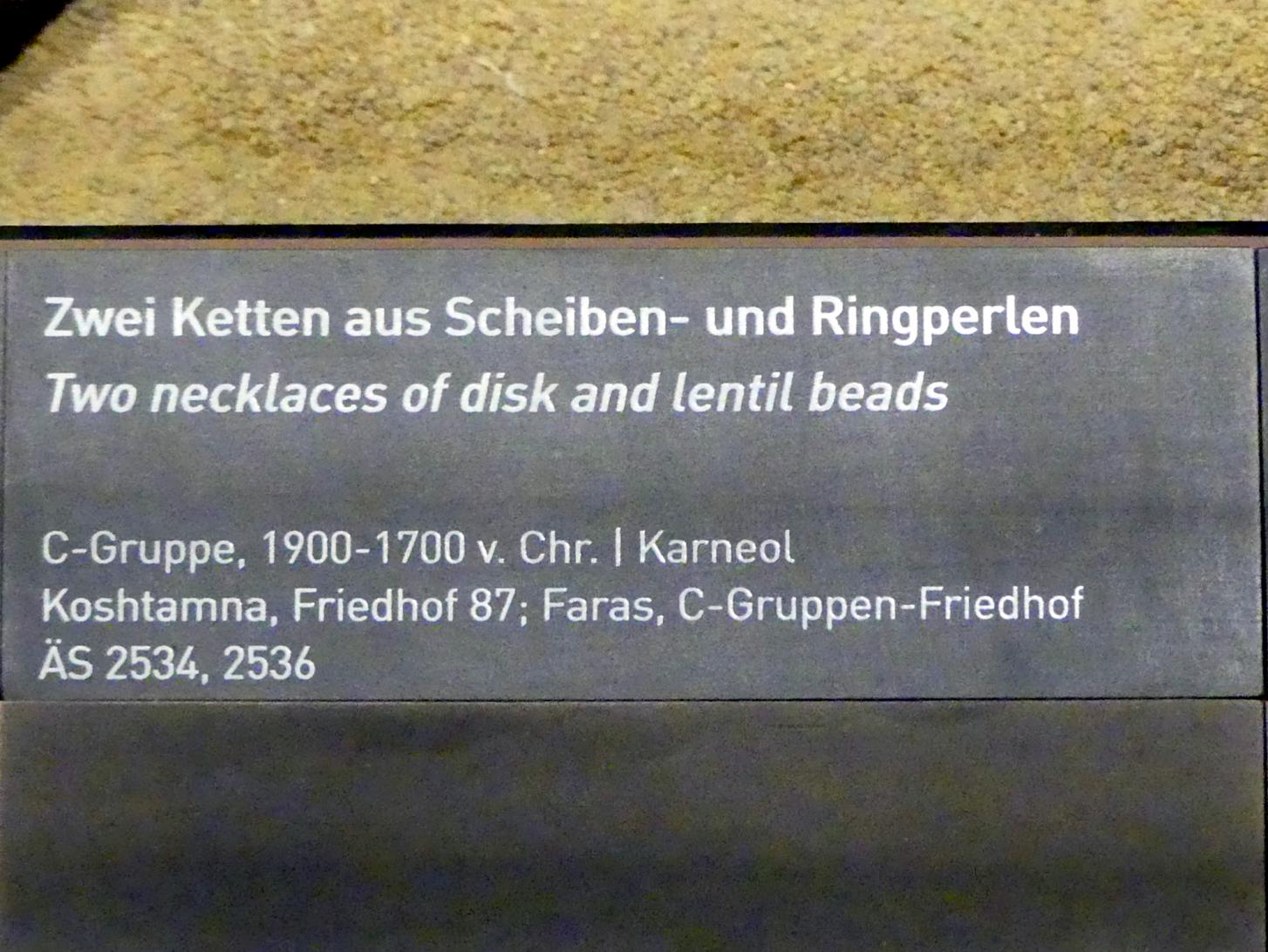 Kette aus Scheiben- und Ringperlen, C-Gruppe, 1900 - 1550 v. Chr., 1900 - 1700 v. Chr., Bild 2/2