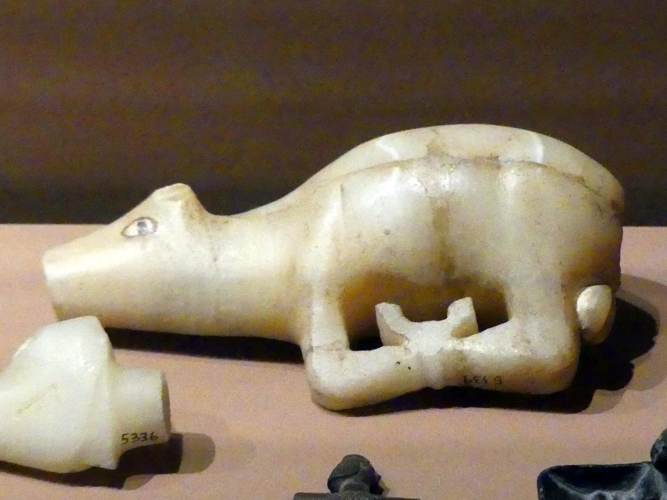 Gefäß in Gestalt einer gefesselten Antilope, 25. Dynastie, 705 - 690 v. Chr., 740 - 650 v. Chr.