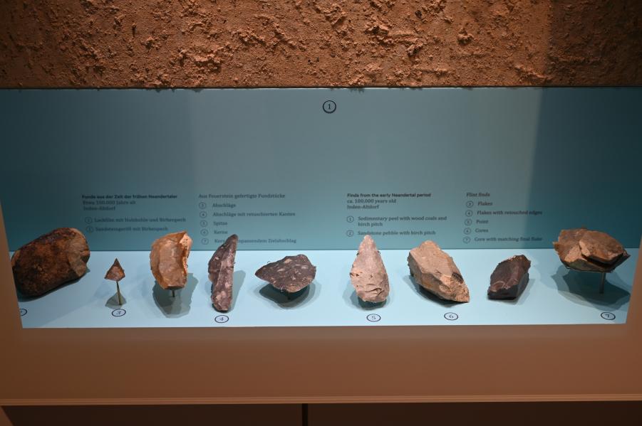 Kerne, 100000 v. Chr., Bild 2/2