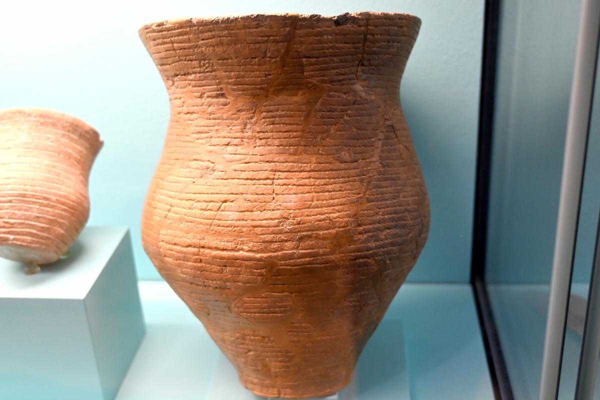 Becher mit echter Schnurverzierung, Endneolithikum, 2800 - 1700 v. Chr., 2800 - 2150 v. Chr.
