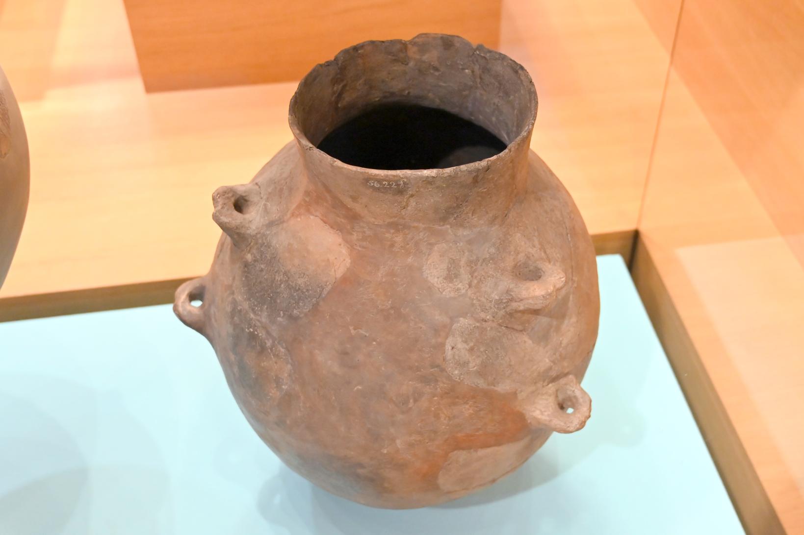 Vorratsgefäß, Neolithikum (Jungsteinzeit), 5500 - 1700 v. Chr., Bild 1/2