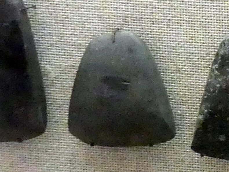 Steinbeil, Endneolithikum, 2800 - 1700 v. Chr., Jungpaläolithikum, 43000 - 10000 v. Chr.