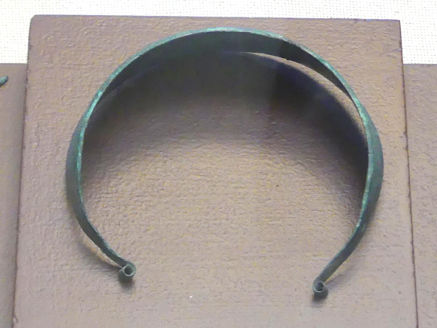 Halskragen, Mittlere Bronzezeit, 3000 - 1300 v. Chr.