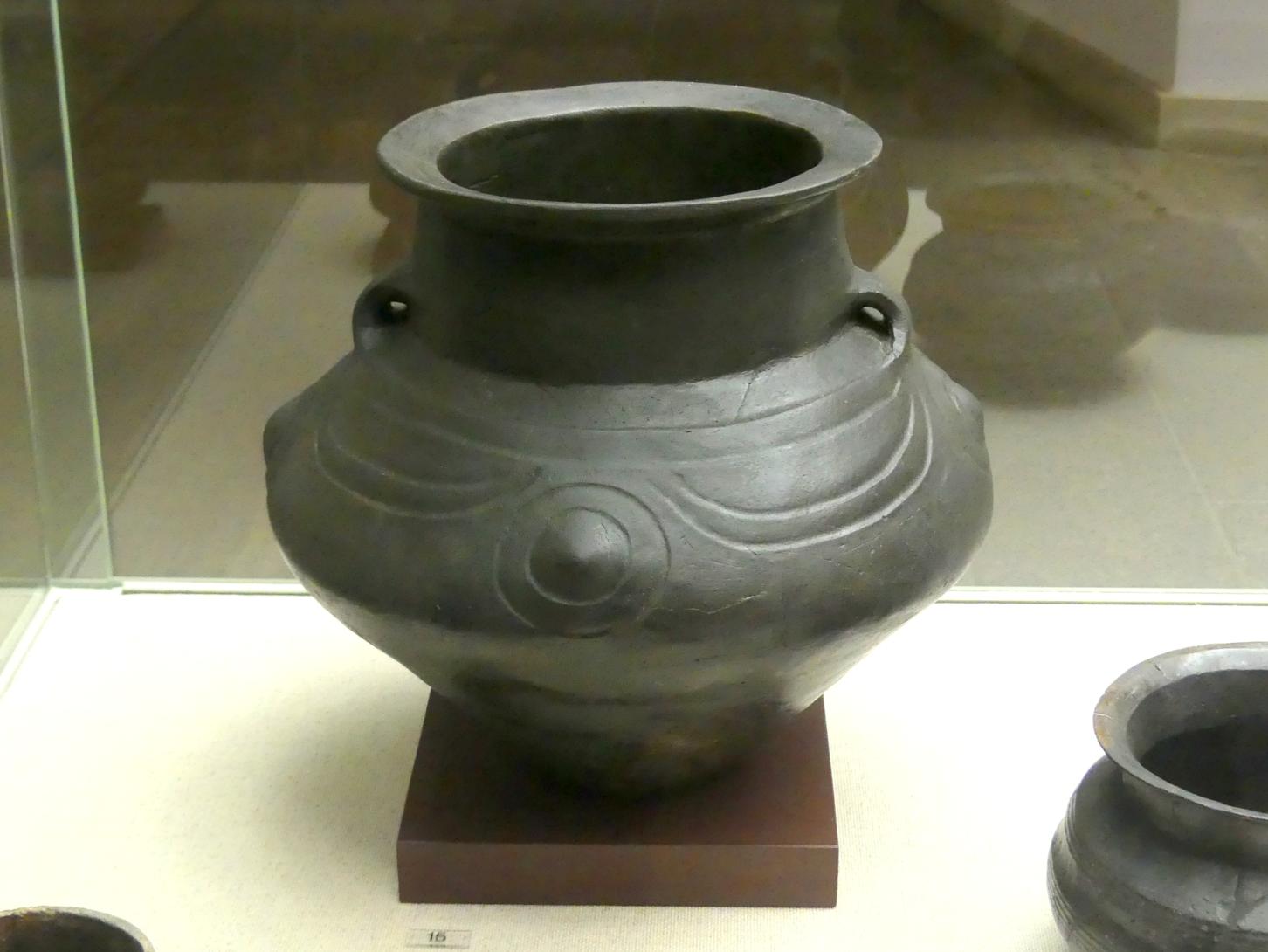 Kegelhalsgefäß, Urnenfelderzeit, 1400 - 700 v. Chr.