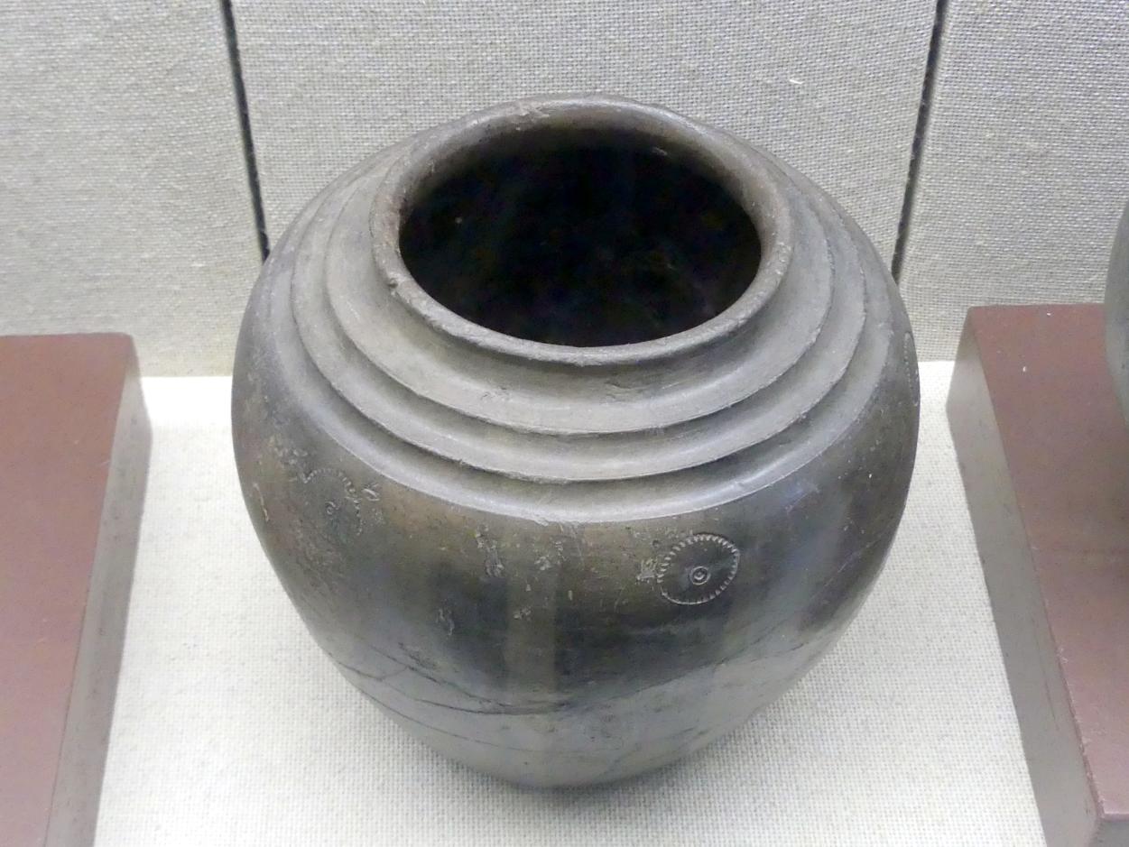 Bauchiges Gefäß, Mittellatènezeit, 700 - 100 v. Chr., Spätlatènezeit, 700 - 100 v. Chr.