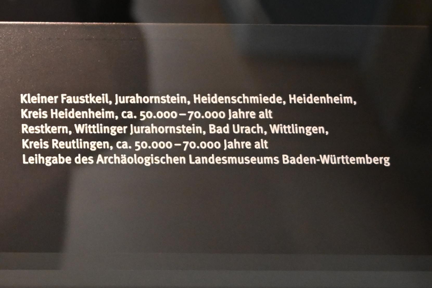 Kleiner Faustkeil, Paläolithikum, 600000 - 10000 v. Chr., 70000 - 50000 v. Chr., Bild 3/3