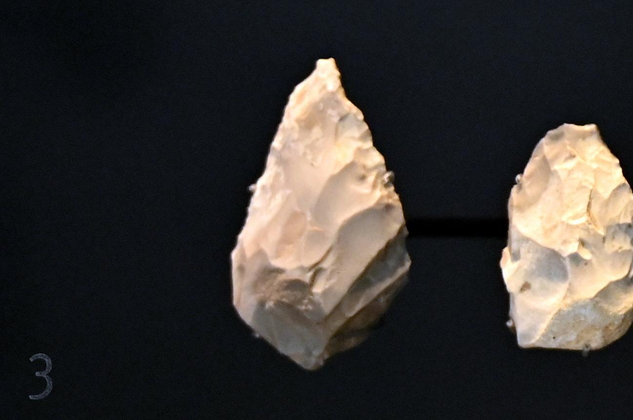 Fauskeil, Würm-Kaltzeit Beginn, 200000 - 40000 v. Chr., Bild 1/3