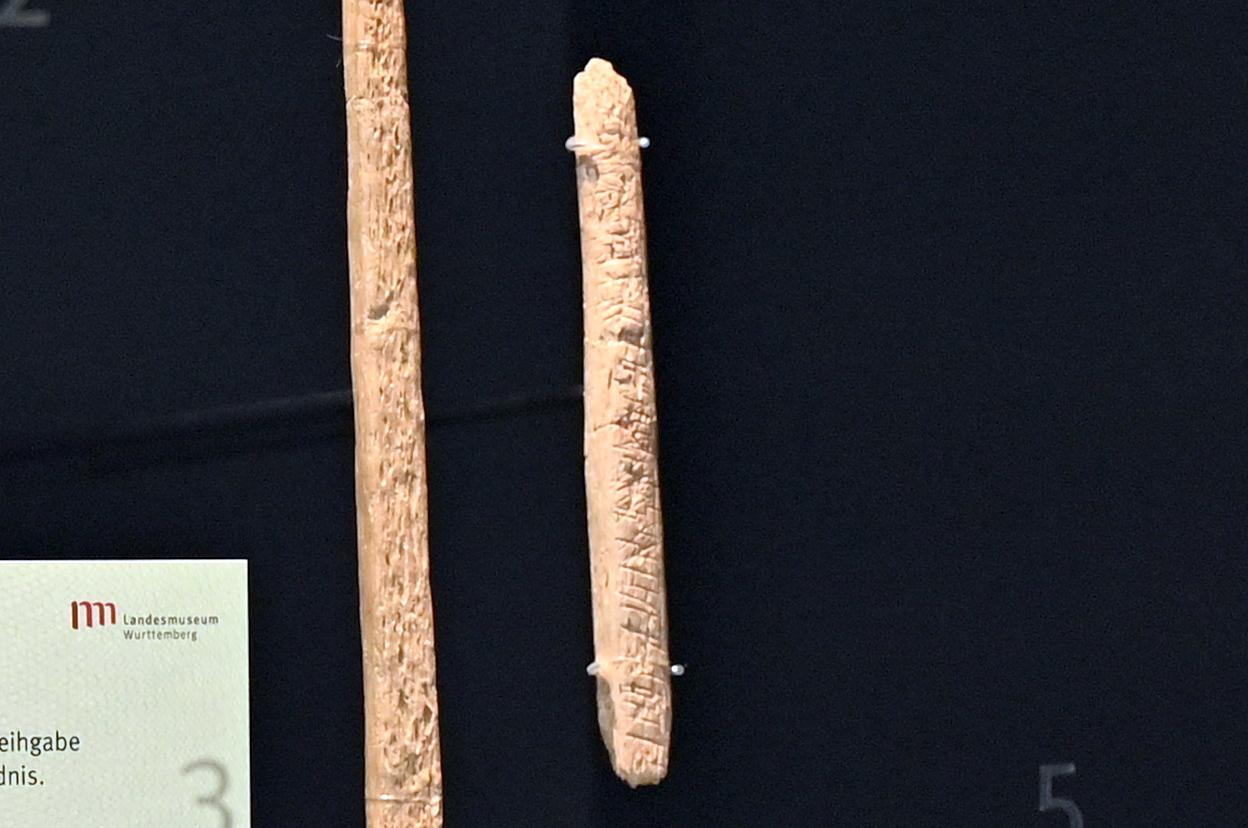 Geschossspitze, 26000 v. Chr., Bild 1/3