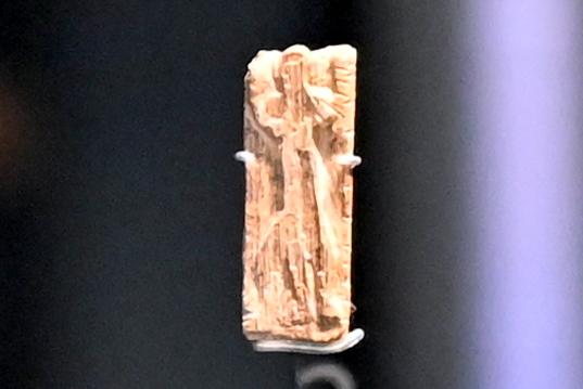 Adorant, Mischwesen aus Löwe und Mensch, 38000 - 33000 v. Chr., Bild 1/4