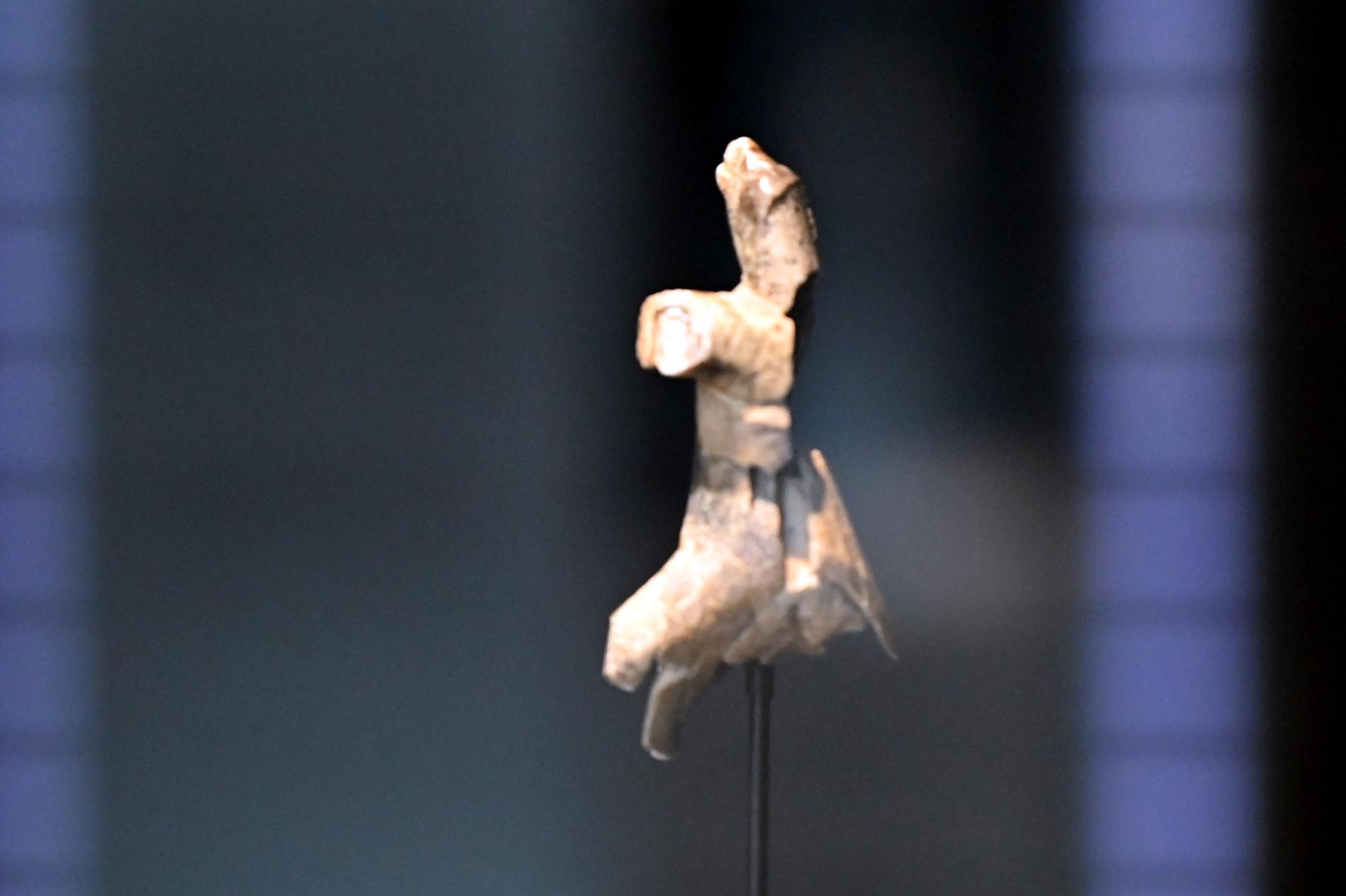 Aufrecht stehender Bär, 38000 - 33000 v. Chr.