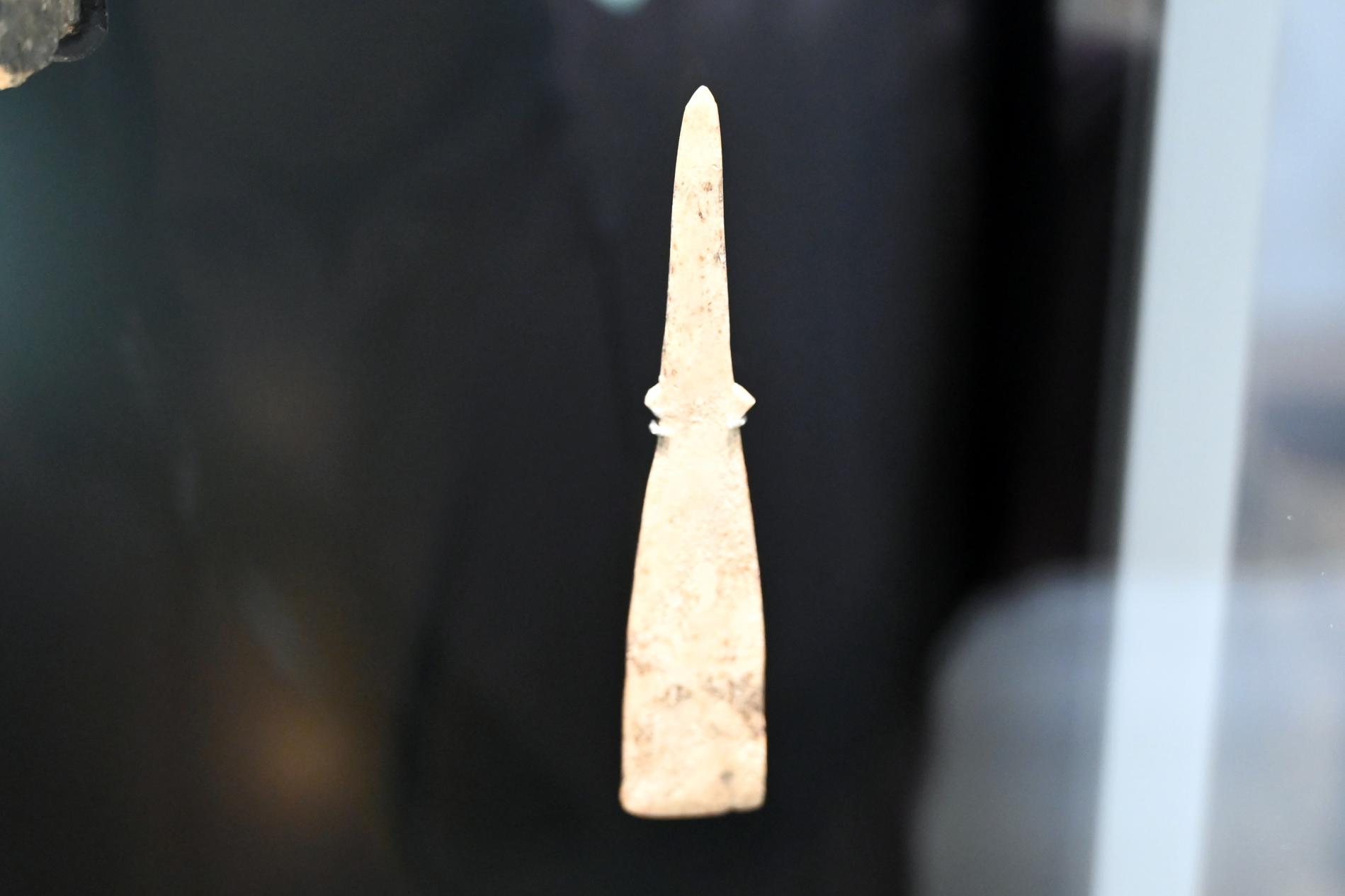 Spatula, Neolithikum (Jungsteinzeit), 5500 - 1700 v. Chr., 5300 v. Chr., Bild 1/3