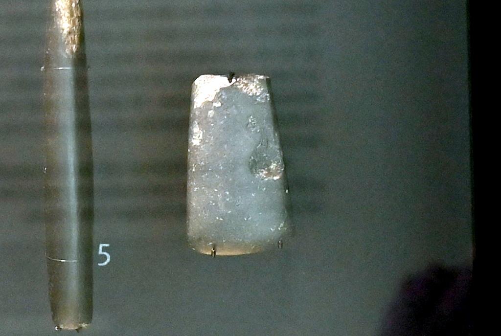 Flachbeil, Neolithikum (Jungsteinzeit), 5500 - 1700 v. Chr., 5500 - 5100 v. Chr., Bild 1/3