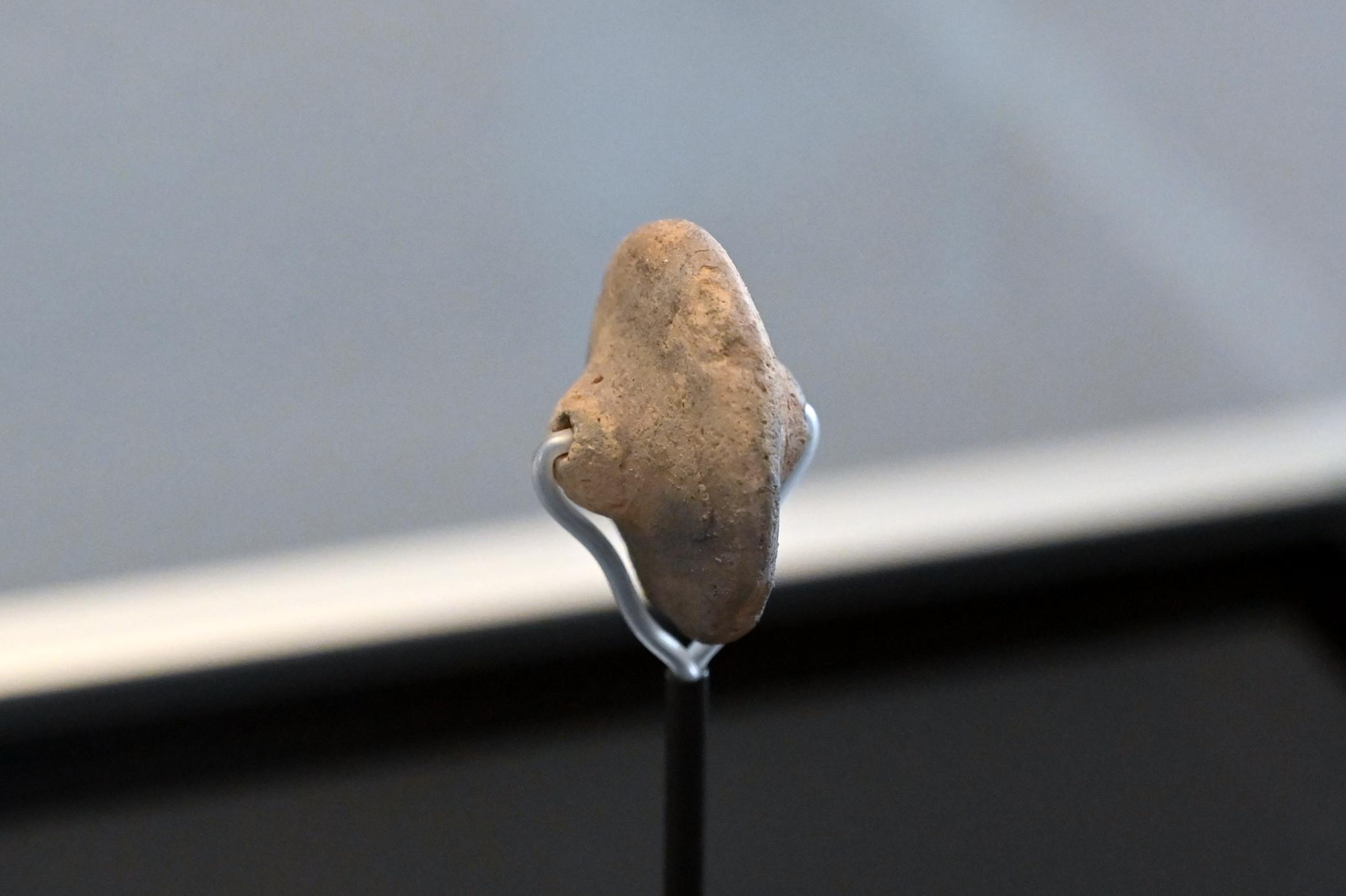 Miniaturrad, Neolithikum (Jungsteinzeit), 5500 - 1700 v. Chr., 2700 v. Chr., Bild 2/4