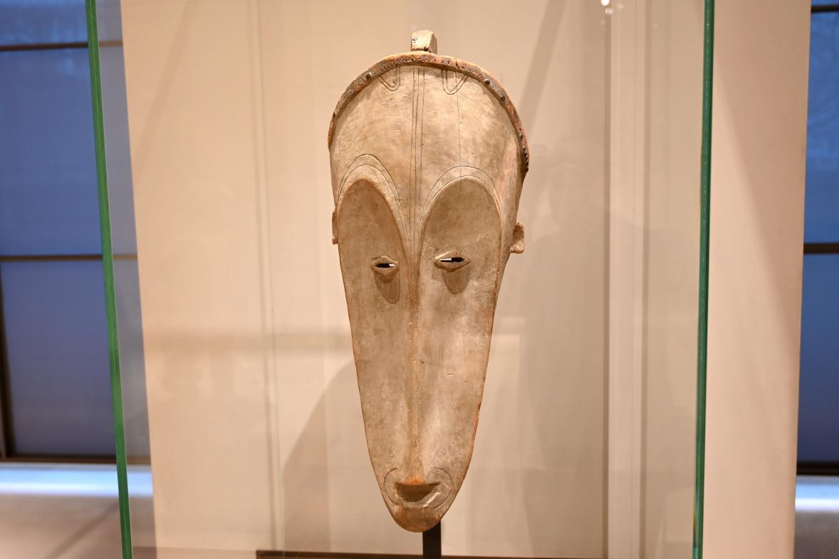 Ngil-Maske, 1800 - 1900